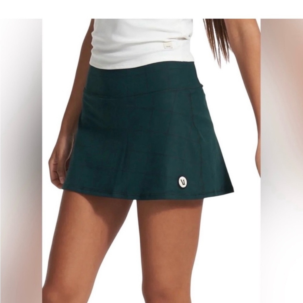 (M) Vuori Volley Skirt Emerald Green Grid Pattern Plaid Mini Athletic Medium